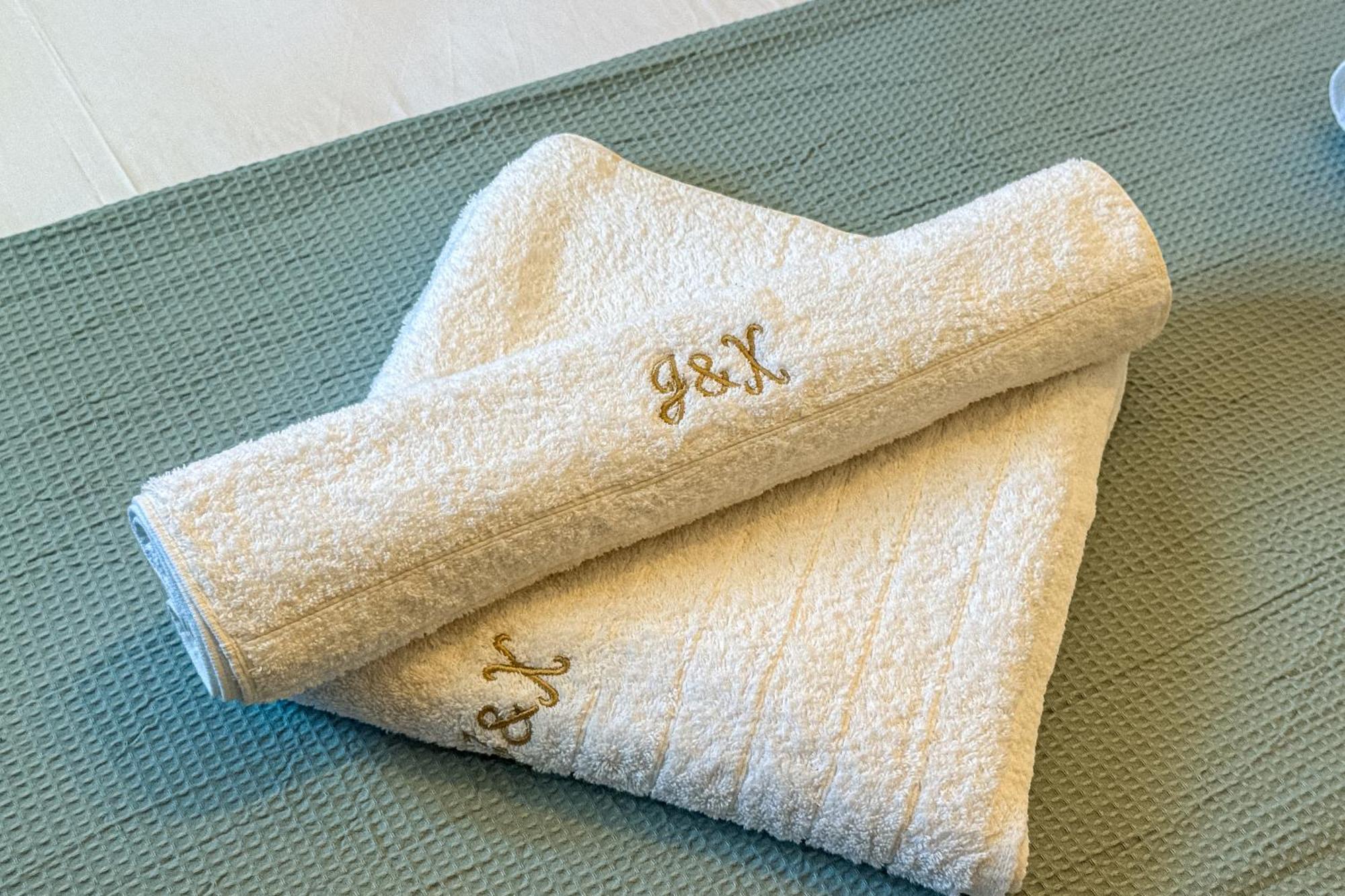 G C Luxury Apartments 尼基季 外观 照片